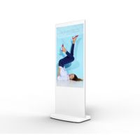 Freistehende digitale Stele im Tablet-Stil 55" weiß